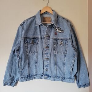 Vintage 90s Light Wash Denim Trucker Jacket with Johnny Cash Patches Size L